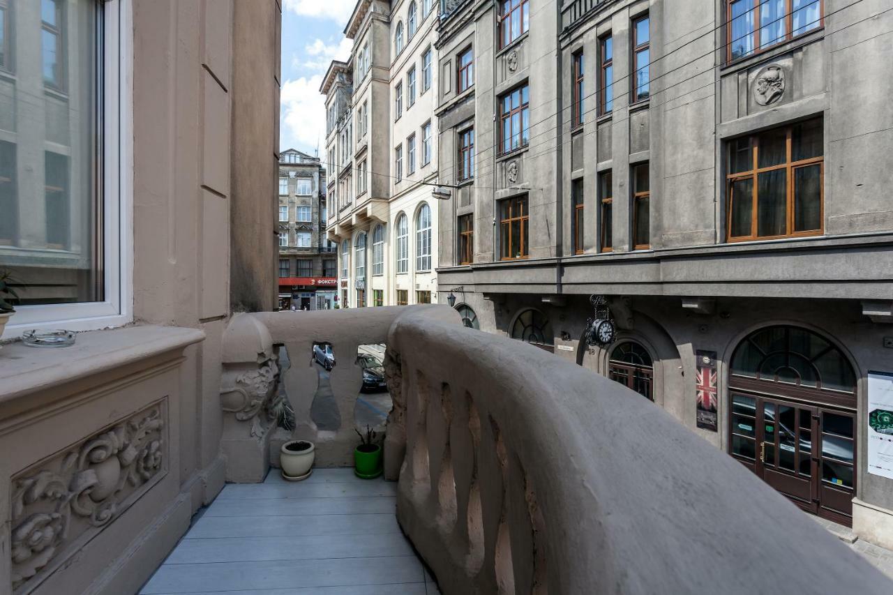 Lux Apartments In The Center Lviv Dış mekan fotoğraf